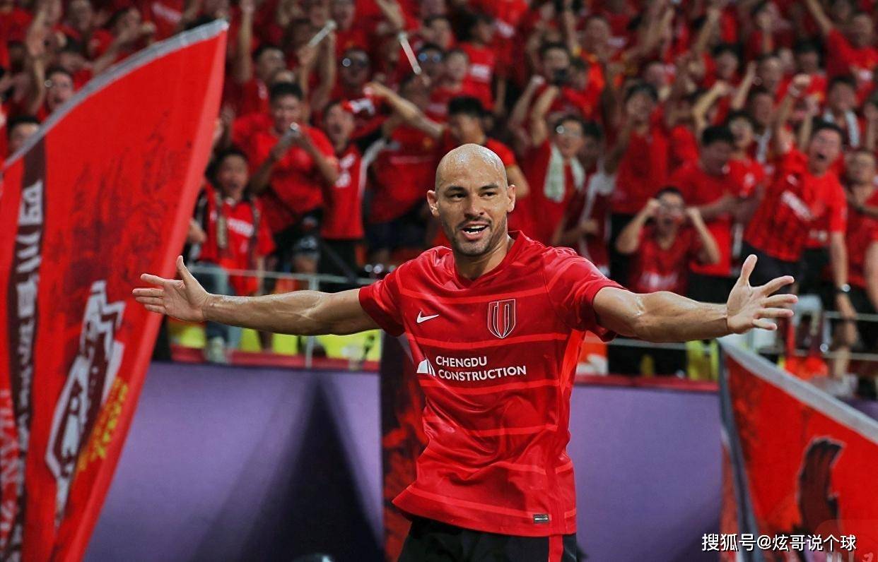 今晚亚冠传出新动向，芝加哥公牛强势反弹，管理层表态：话题不断，赛程密集仍需轮换(芝加哥公牛队最新消息)-爱游戏平台