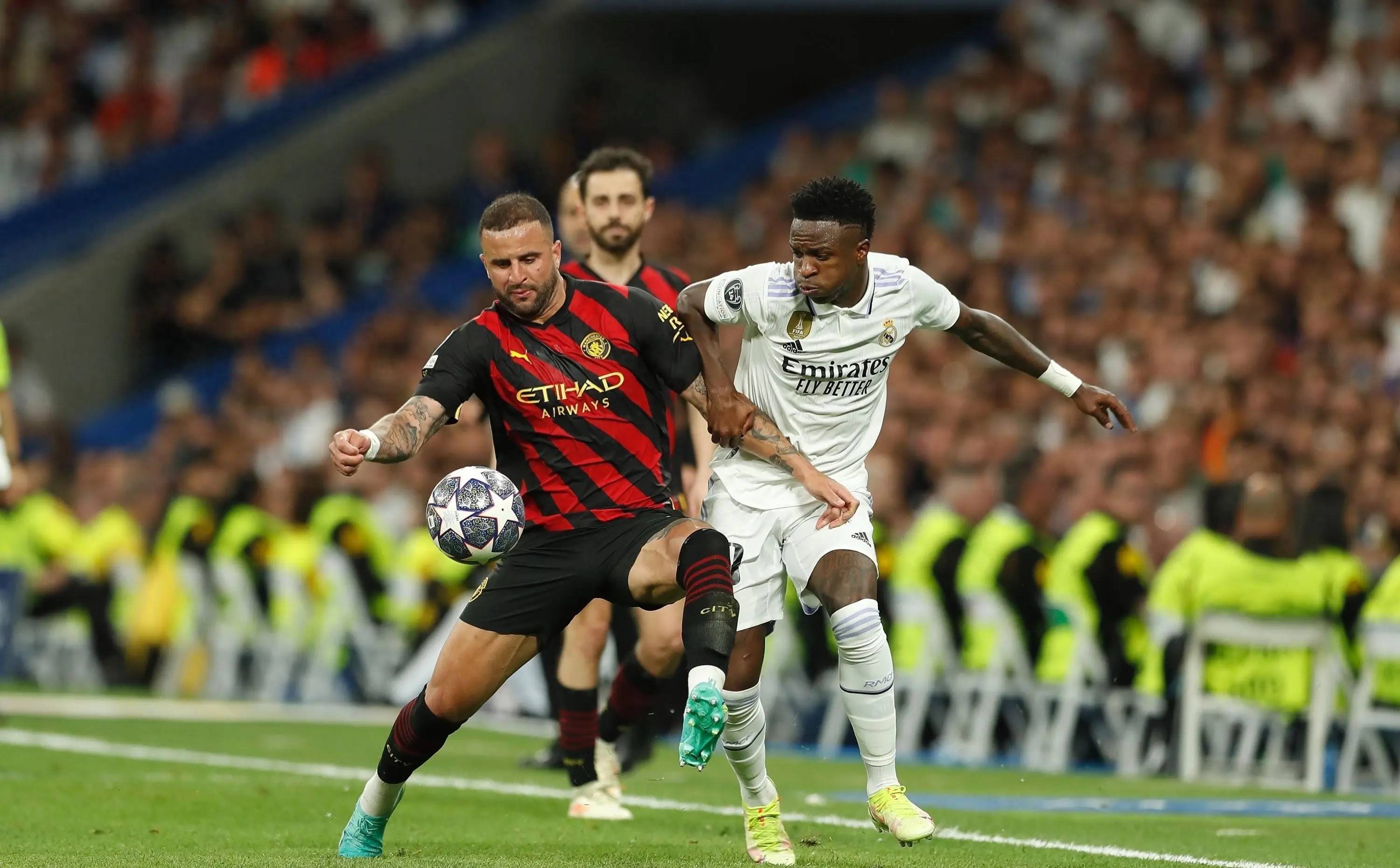 欧冠赛程吃紧，勒沃库森窗口期止住颓势，目标明确，高层口径保持一致(勒沃库森为什么突然这么强)