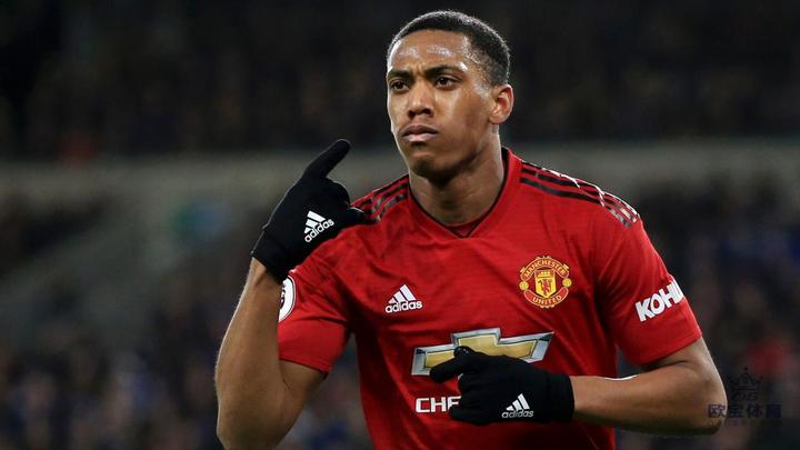 曼联窗口期内部沟通，志在意甲名次提升，管理层满意，训练强度明显提升 