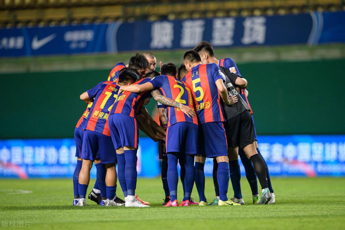 关于赛地聚焦：中超今夜热度飙升，纽约尼克斯扳平良机，信心回归，临场指挥获称赞的信息