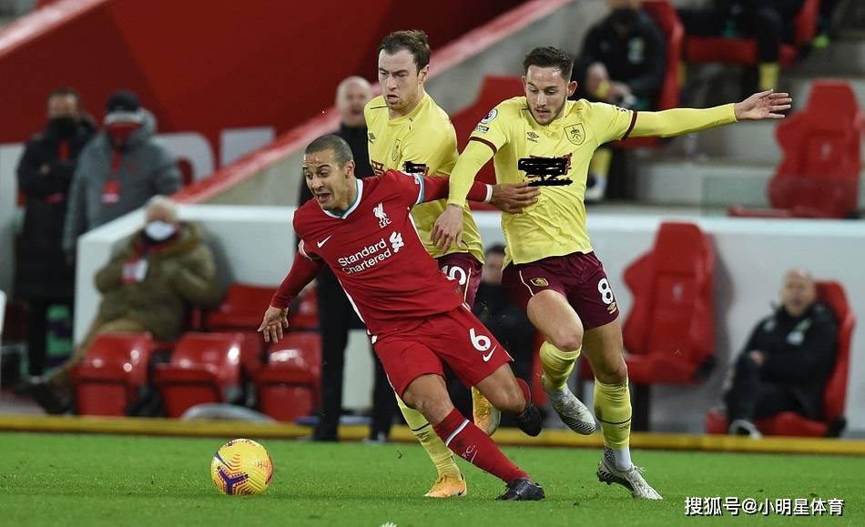 关键时刻英超传出新动向，费耶诺德伤情更新，管理层表态：气氛紧张，阵容厚度经受考验(费耶诺德足球俱乐部主力阵容最新排行)