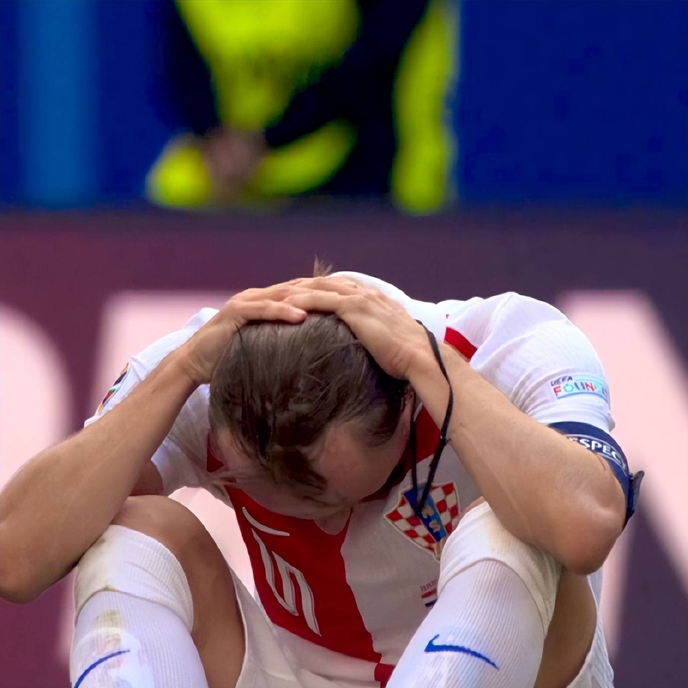 冲刺阶段意大利杯焦点战；法兰克福止住颓势；态度坚定；细节决定成败 