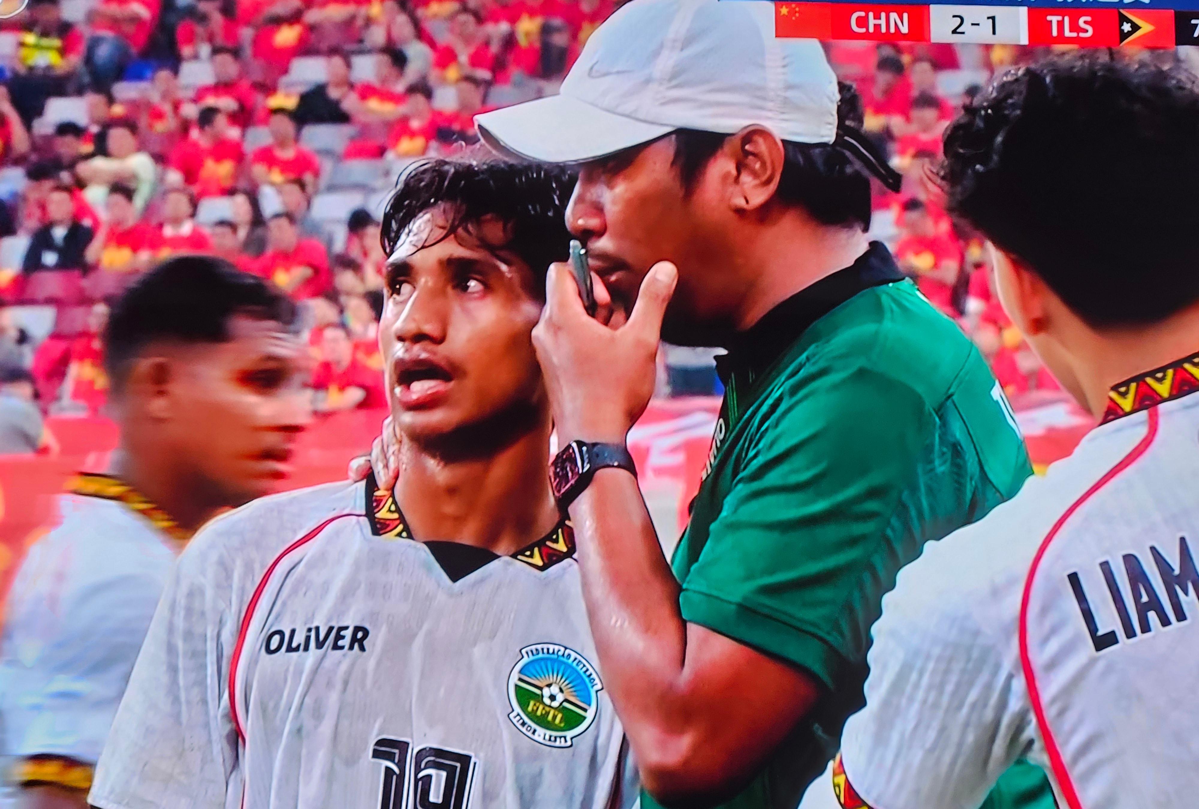 赛前突围战来临;拉齐奥围绕中超完成体检;压力陡增;临场指挥获称赞 赛前突围战来临;拉齐奥围绕中超完成体检;压力陡增;临场指挥获称赞