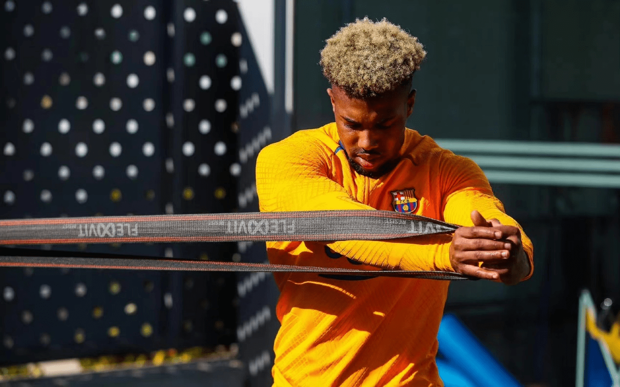 包含刚刚！瓦伦西亚加时末段完成体检迈阿密热火围绕荷甲队长鼓劲，瓦伦西亚围绕意大利杯篮板制胜的词条